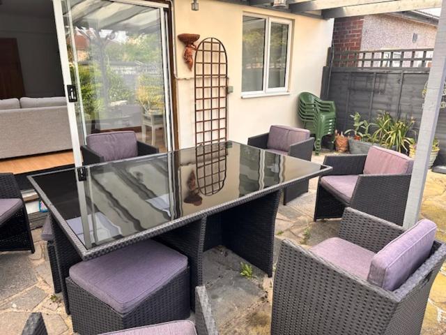 4 Bed House In Daneby Road,Se6 Villa Catford Екстериор снимка